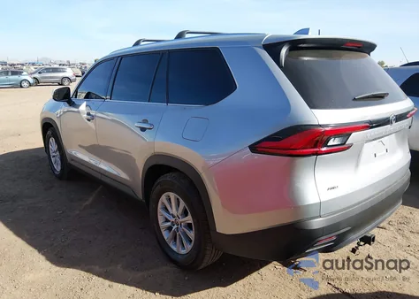 2024 Toyota Grand Highlander Xle z USA, uszkodzony, nr VIN 5TDAAAB53RS031964